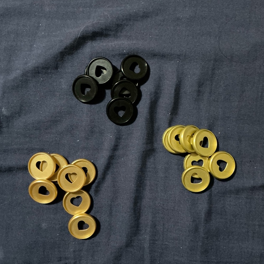 Happy Planner Black and Gold Heart Discs